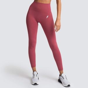 NWT Doyoueven Hyperflex Leggings Earth Red Size S